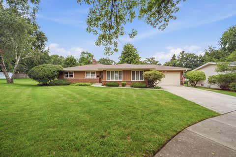 Photo of 2141 Country Knoll Court, Elgin, IL 60123 (MLS # 12727326)