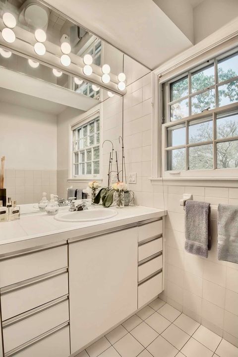 Tiny photo for 1448 Lawrence Avenue, Lake Forest, IL 60045 (MLS # 12481843)