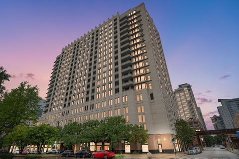 Tiny photo for 1255 S State Street #1514, Chicago, IL 60605 (MLS # 12757030)