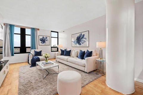 Tiny photo for 1255 S State Street #1514, Chicago, IL 60605 (MLS # 12757030)