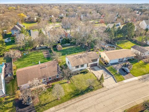 Tiny photo for 545 Andrew Lane, Lake Zurich, IL 60047 (MLS # 12614941)