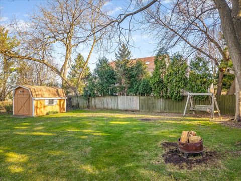 Tiny photo for 545 Andrew Lane, Lake Zurich, IL 60047 (MLS # 12614941)