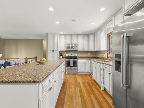 Tiny photo for 545 Andrew Lane, Lake Zurich, IL 60047 (MLS # 12614941)