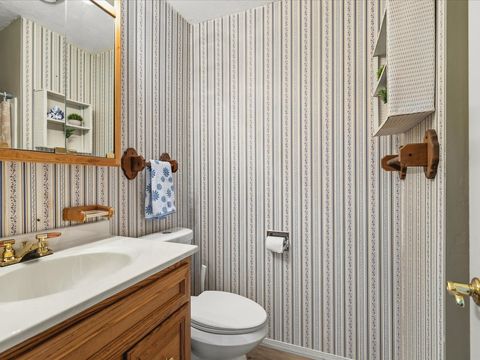 Tiny photo for 545 Andrew Lane, Lake Zurich, IL 60047 (MLS # 12614941)