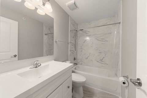 Tiny photo for 600 W Pleasant Lane #A2, Lombard, IL 60148 (MLS # 12474687)