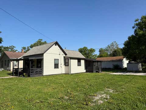 Tiny photo for 718 W Roane Street, Sullivan, IL 61951 (MLS # 12722418)