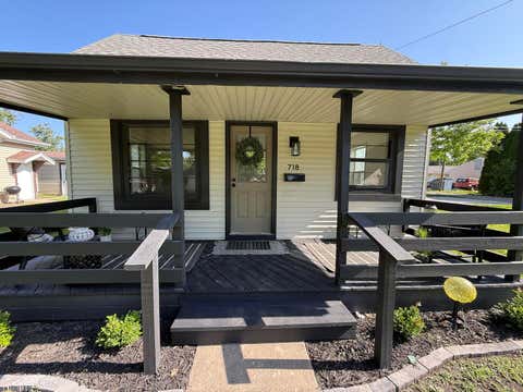Photo of 718 W Roane Street, Sullivan, IL 61951 (MLS # 12722418)
