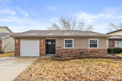 Photo of 2347 Sunnydale Drive, Woodridge, IL 60517 (MLS # 12585832)