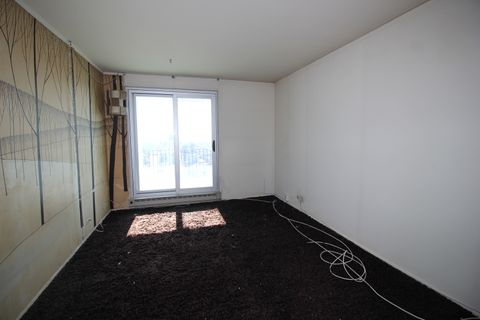 Tiny photo for 6033 N Sheridan Road #45L, Chicago, IL 60660 (MLS # 12516651)
