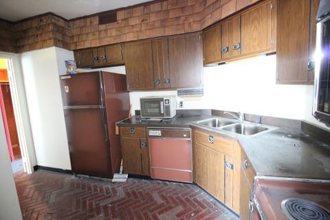 Tiny photo for 6033 N Sheridan Road #45L, Chicago, IL 60660 (MLS # 12516651)