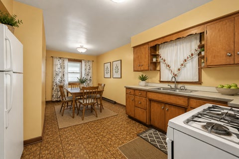 Tiny photo for 833 N Keeler Avenue, Chicago, IL 60651 (MLS # 12717311)