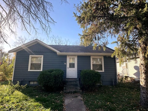 Photo of 168 S HEATHER Drive, Crystal Lake, IL 60014 (MLS # 12796746)