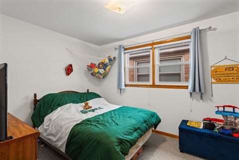 Tiny photo for 4855 W Gunnison Street, Chicago, IL 60630 (MLS # 12634951)