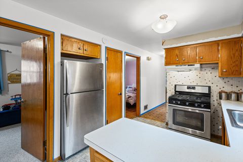 Tiny photo for 4855 W Gunnison Street, Chicago, IL 60630 (MLS # 12634951)