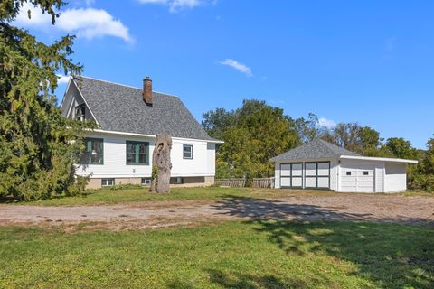 Tiny photo for 824 Washington Street, Woodstock, IL 60098 (MLS # 12486559)