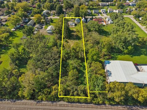 Tiny photo for 824 Washington Street, Woodstock, IL 60098 (MLS # 12486559)