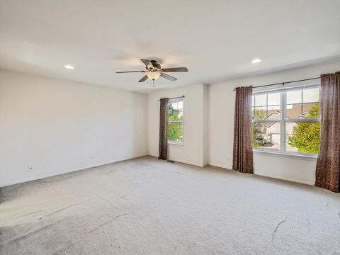 Tiny photo for 324 English Oak Lane, Streamwood, IL 60107 (MLS # 12508094)