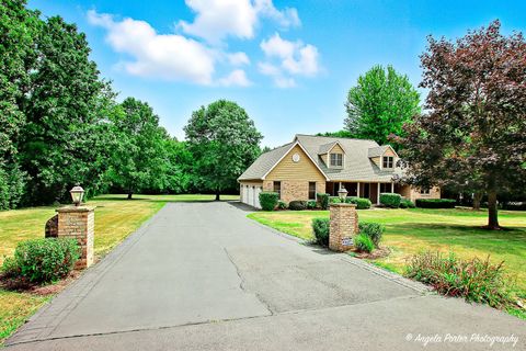 Tiny photo for 40491 N Goldenrod Lane, Wadsworth, IL 60083 (MLS # 12488322)