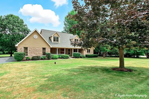 Tiny photo for 40491 N Goldenrod Lane, Wadsworth, IL 60083 (MLS # 12488322)