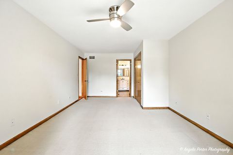 Tiny photo for 40491 N Goldenrod Lane, Wadsworth, IL 60083 (MLS # 12488322)