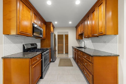 Tiny photo for 7101 Edgebrook Lane, Hanover Park, IL 60133 (MLS # 12743371)