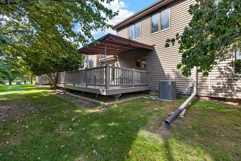 Tiny photo for 117 Manor Circle, Bloomington, IL 61704 (MLS # 12780829)