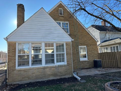Tiny photo for 1195 S Myrtle Avenue, Kankakee, IL 60901 (MLS # 12535814)