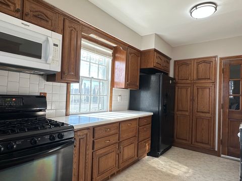 Tiny photo for 1195 S Myrtle Avenue, Kankakee, IL 60901 (MLS # 12535814)