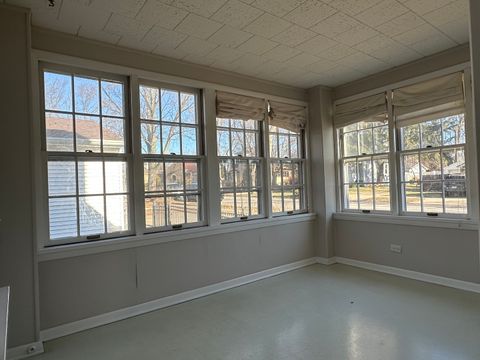 Tiny photo for 1195 S Myrtle Avenue, Kankakee, IL 60901 (MLS # 12535814)