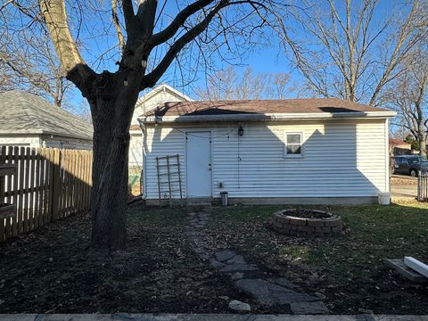 Tiny photo for 1195 S Myrtle Avenue, Kankakee, IL 60901 (MLS # 12535814)