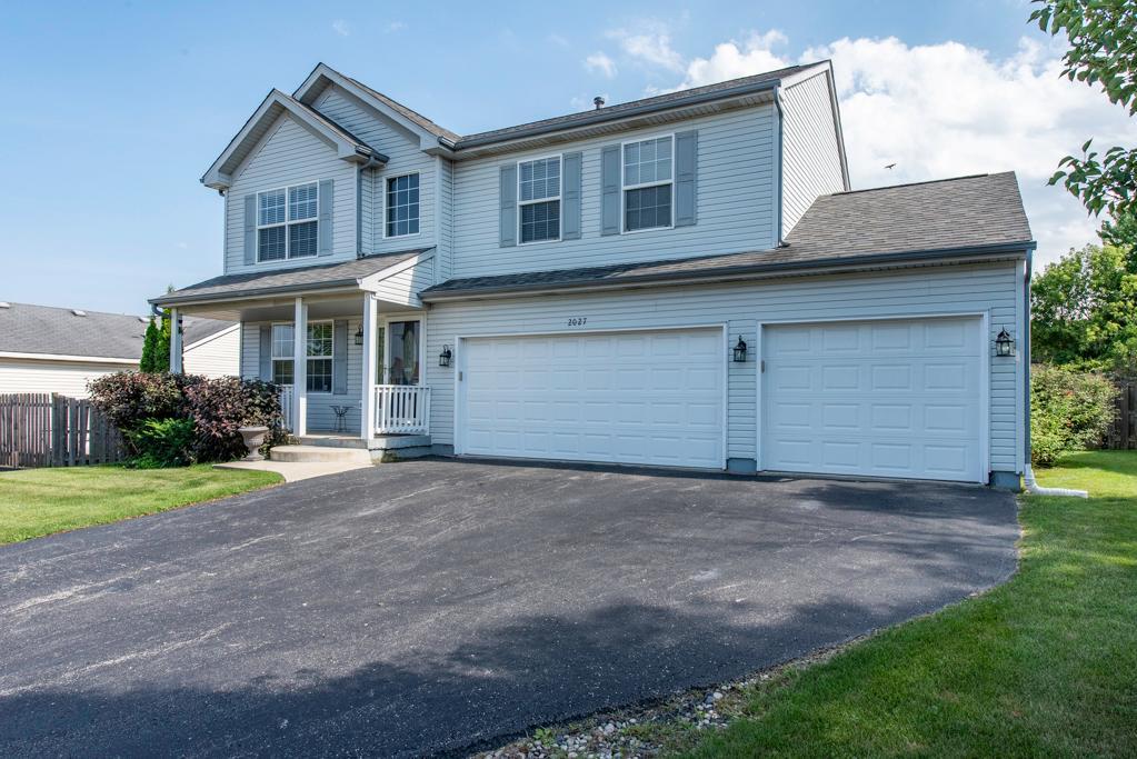 2027 Dawn Lane