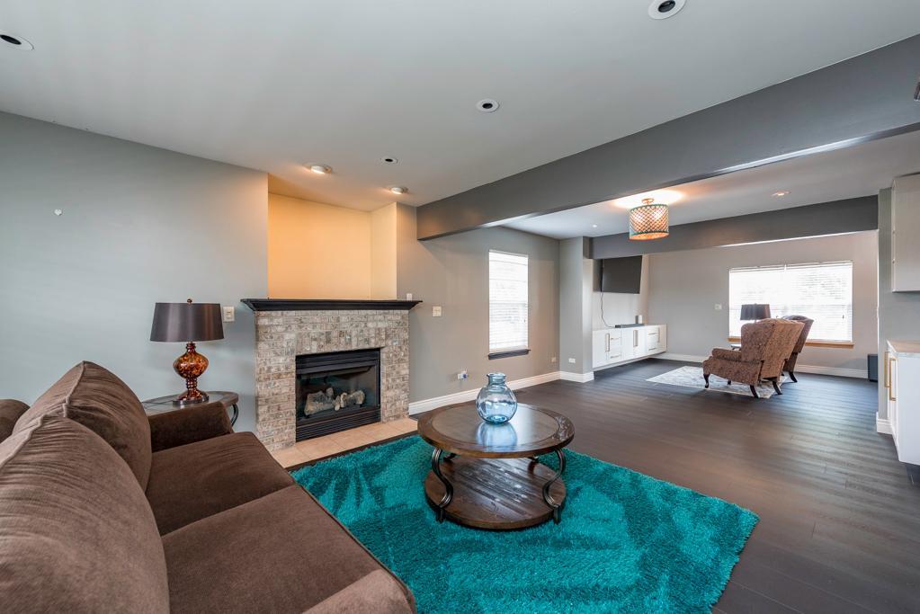 2027 Dawn Lane