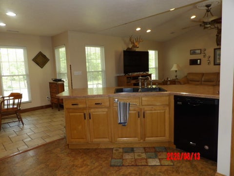 Tiny photo for 175 Quails Run Lane, Harrisburg, IL 62946 (MLS # 12729374)
