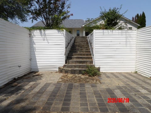Tiny photo for 175 Quails Run Lane, Harrisburg, IL 62946 (MLS # 12729374)