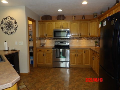 Tiny photo for 175 Quails Run Lane, Harrisburg, IL 62946 (MLS # 12729374)