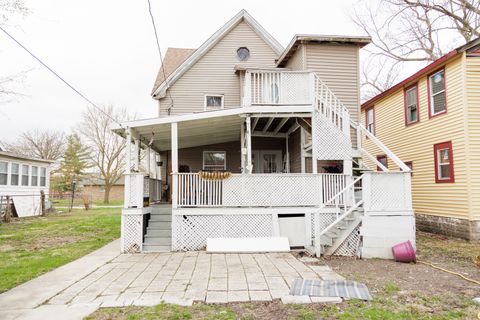 Tiny photo for 732 N Dearborn Avenue, Kankakee, IL 60901 (MLS # 12634303)