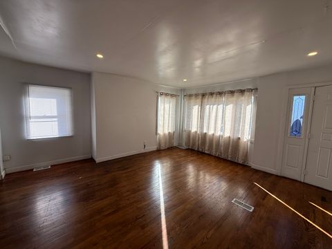 Tiny photo for 732 N Dearborn Avenue, Kankakee, IL 60901 (MLS # 12634303)