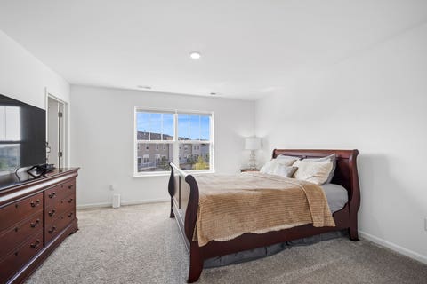 Tiny photo for 1034 Atterberg Road, South Elgin, IL 60177 (MLS # 12543860)