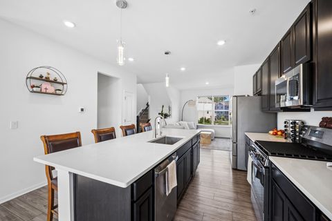 Tiny photo for 1034 Atterberg Road, South Elgin, IL 60177 (MLS # 12543860)