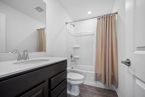 Tiny photo for 1034 Atterberg Road, South Elgin, IL 60177 (MLS # 12543860)
