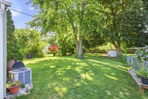 Tiny photo for 132 Walnut Court, Mundelein, IL 60060 (MLS # 12719562)