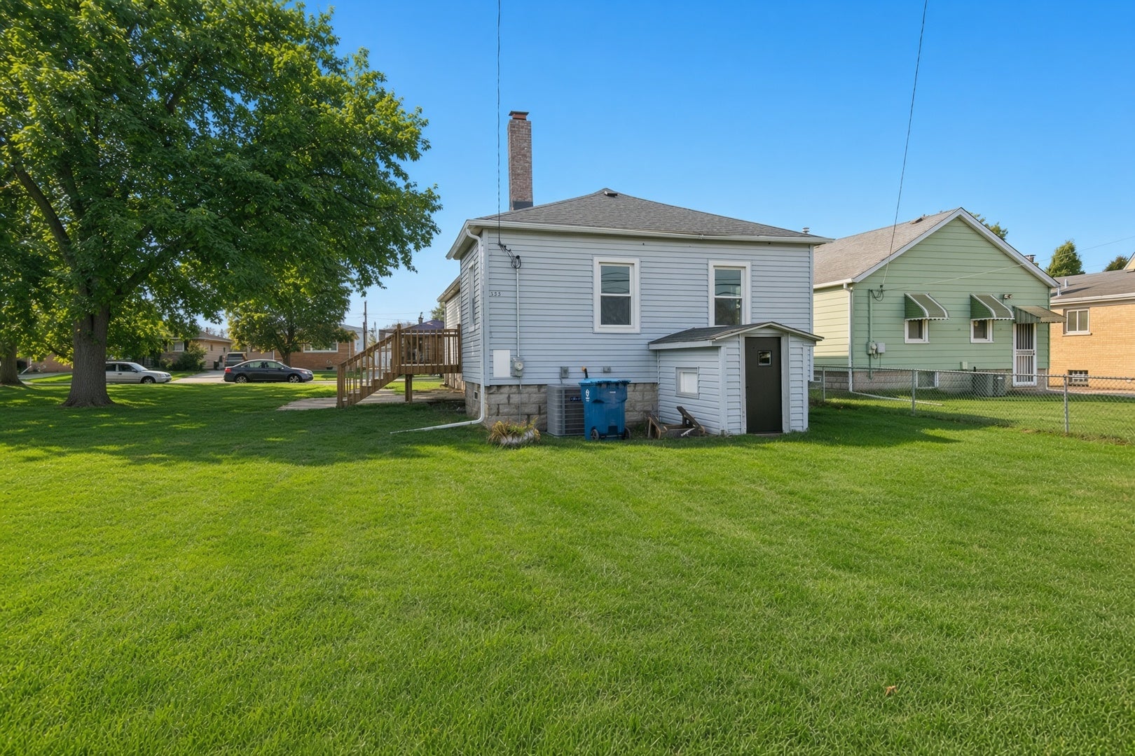 505 Greenbay Avenue