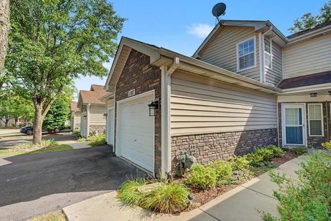 Photo of 1187 Regency Drive, Schaumburg, IL 60193 (MLS # 12755645)