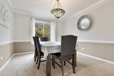 Tiny photo for 611 Woodbridge Drive, Elgin, IL 60124 (MLS # 12507515)