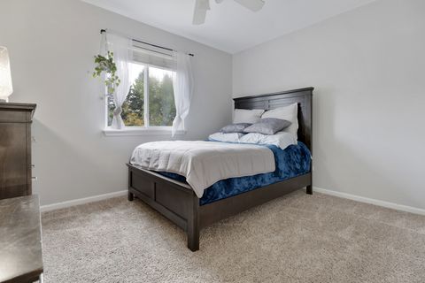 Tiny photo for 611 Woodbridge Drive, Elgin, IL 60124 (MLS # 12507515)