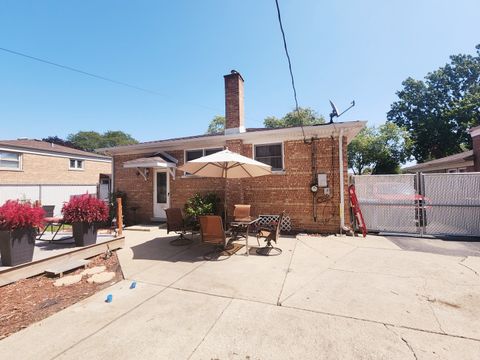 A home in Oak Lawn