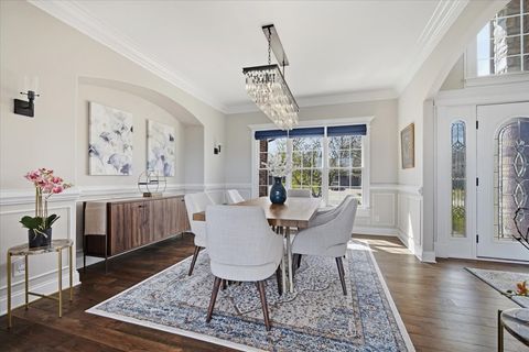 Tiny photo for 5 Mackenzie Court, Bloomington, IL 61704 (MLS # 12612899)