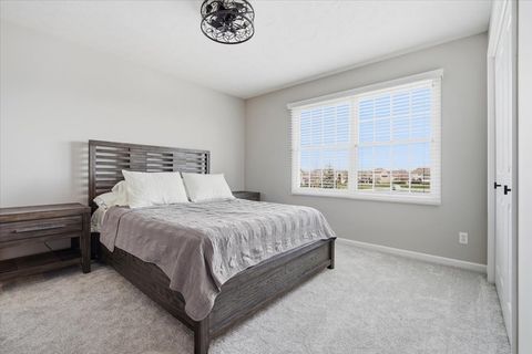 Tiny photo for 5 Mackenzie Court, Bloomington, IL 61704 (MLS # 12612899)