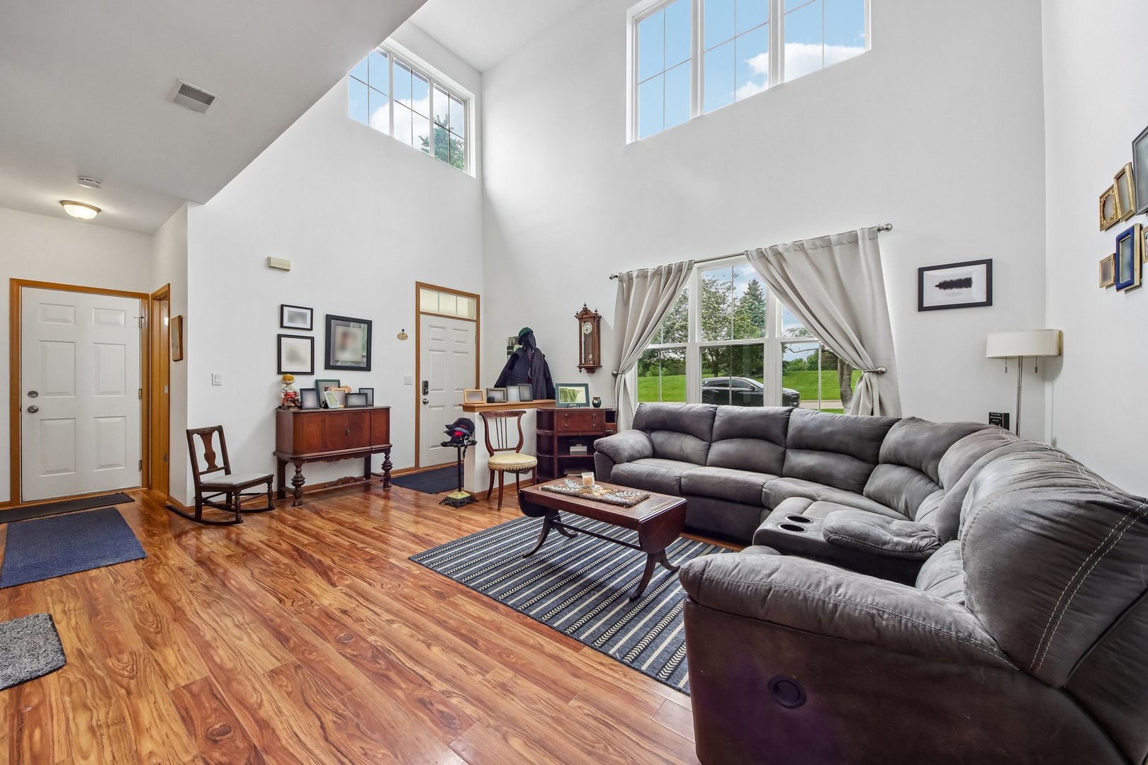 502 Heritage Court