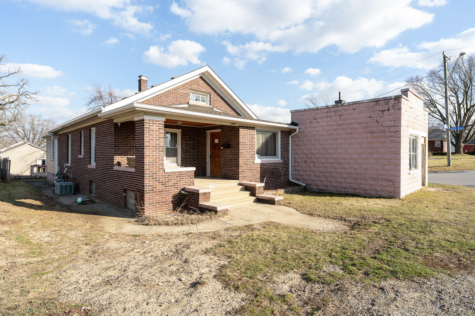 1900 N Center Street